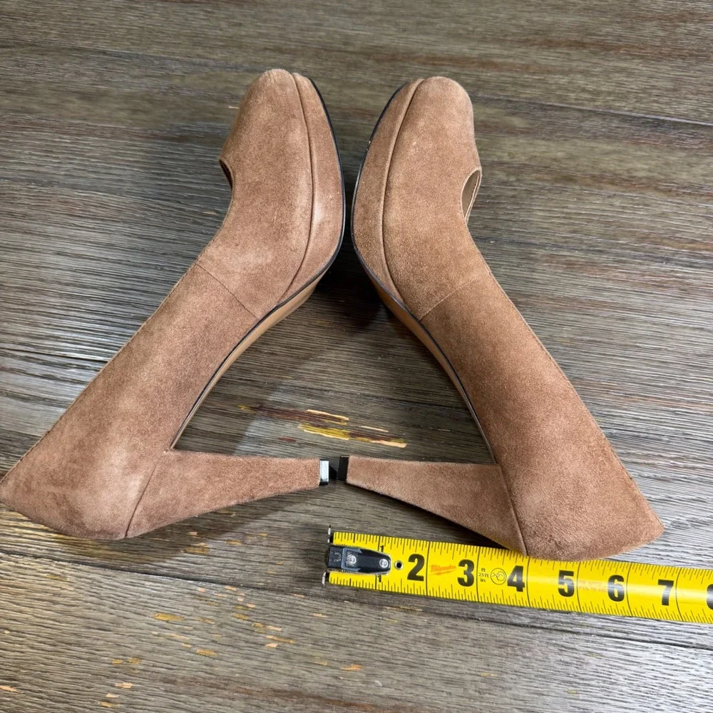 Adrienne Vittadini Womens Tan Suede Platform Pumps Round Toe Block Heel Size 9M